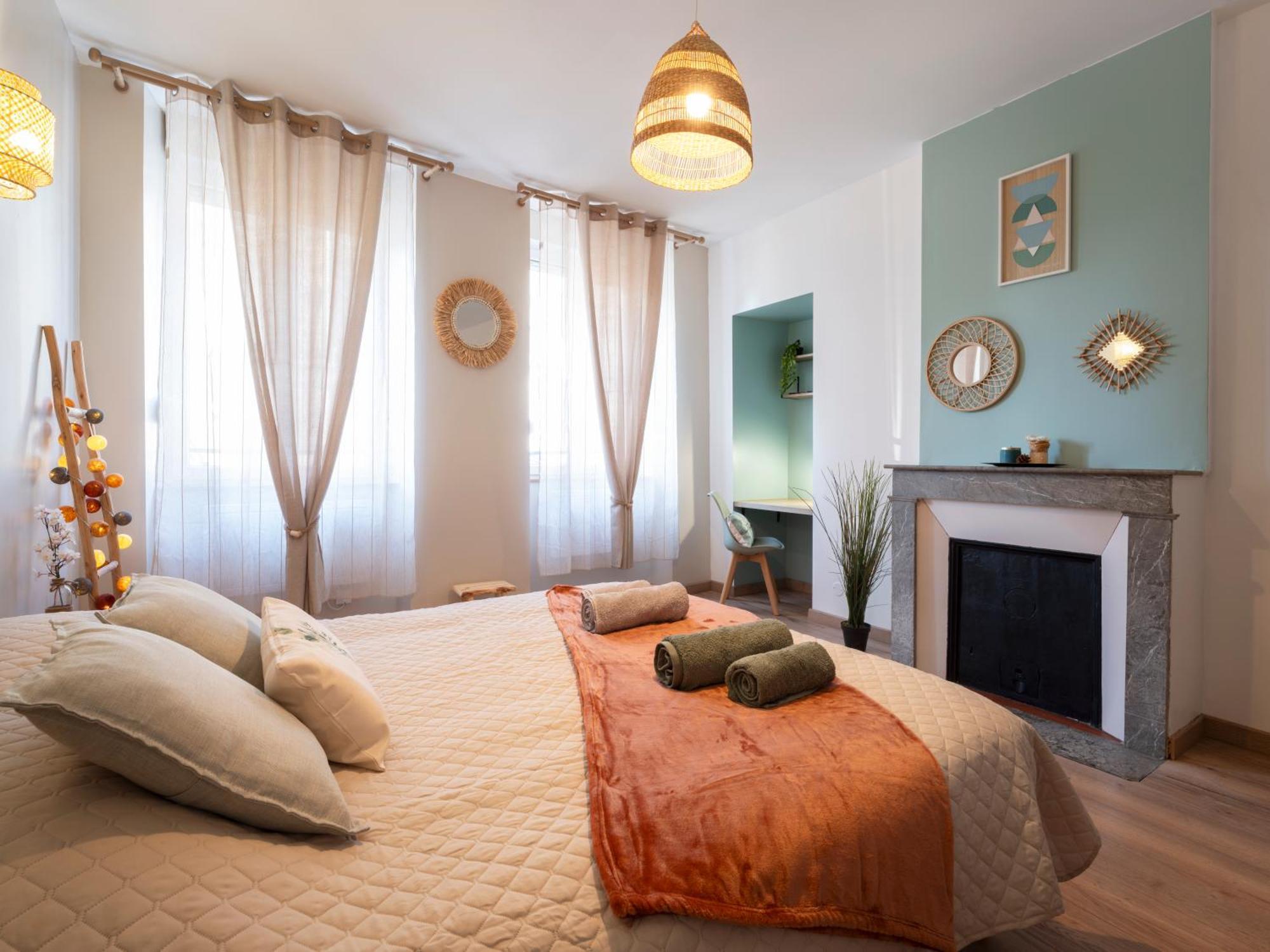 Clairchene - Cosy Centre Parking Spacieux Familial 默兹河畔凡尔登 外观 照片